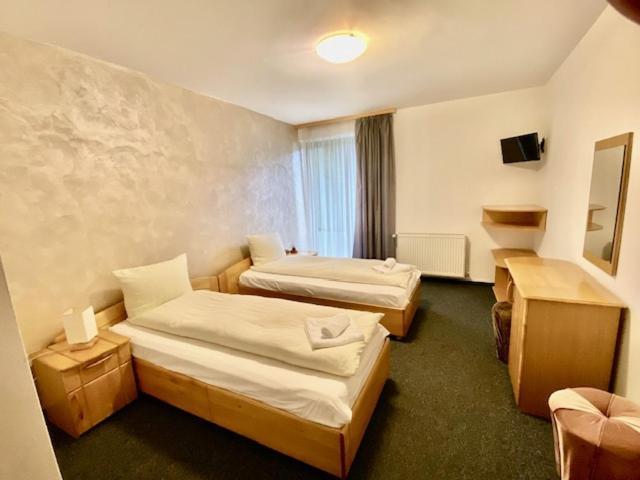 Pensiunea Casa Saxonia Rîşnov エクステリア 写真